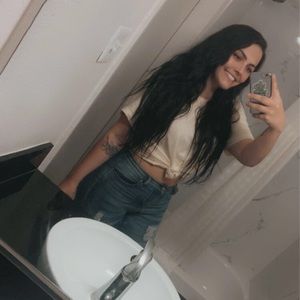 Meet your Posher, Haley